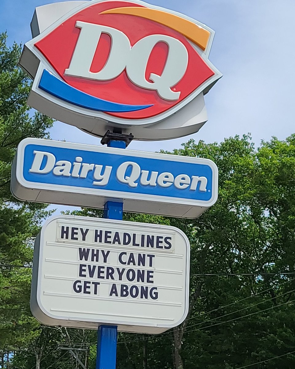 derrike's tweet photo. Seen at DQ this afternoon... what's wrong here @PFTCommenter @BarstoolBigCat @hen_ease @BarstoolRia @BChickenfry @kellykeegs @RobbieBarstool @_rone #WhatsWrongHere https://t.co/8pzVxTkEBD