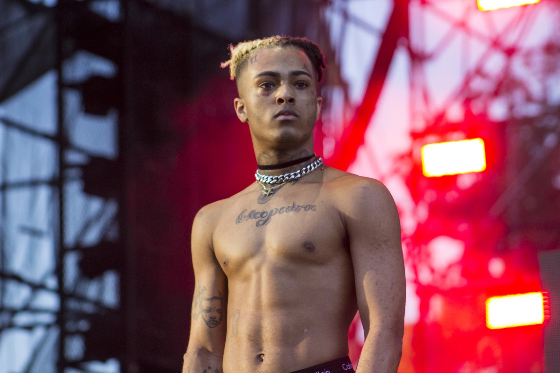 Певец XXXTENTACION