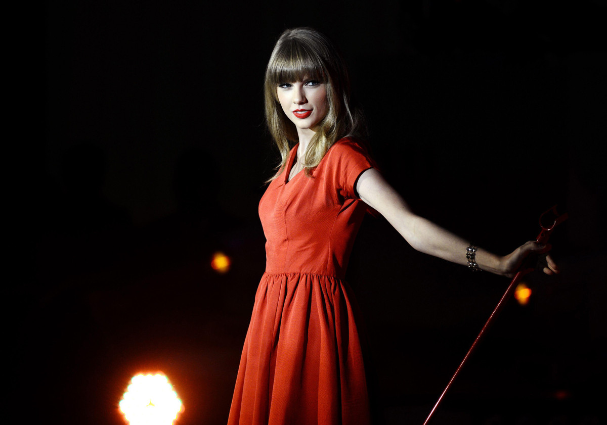 Taylor Swift to release her 'version' of 'Red' album this year