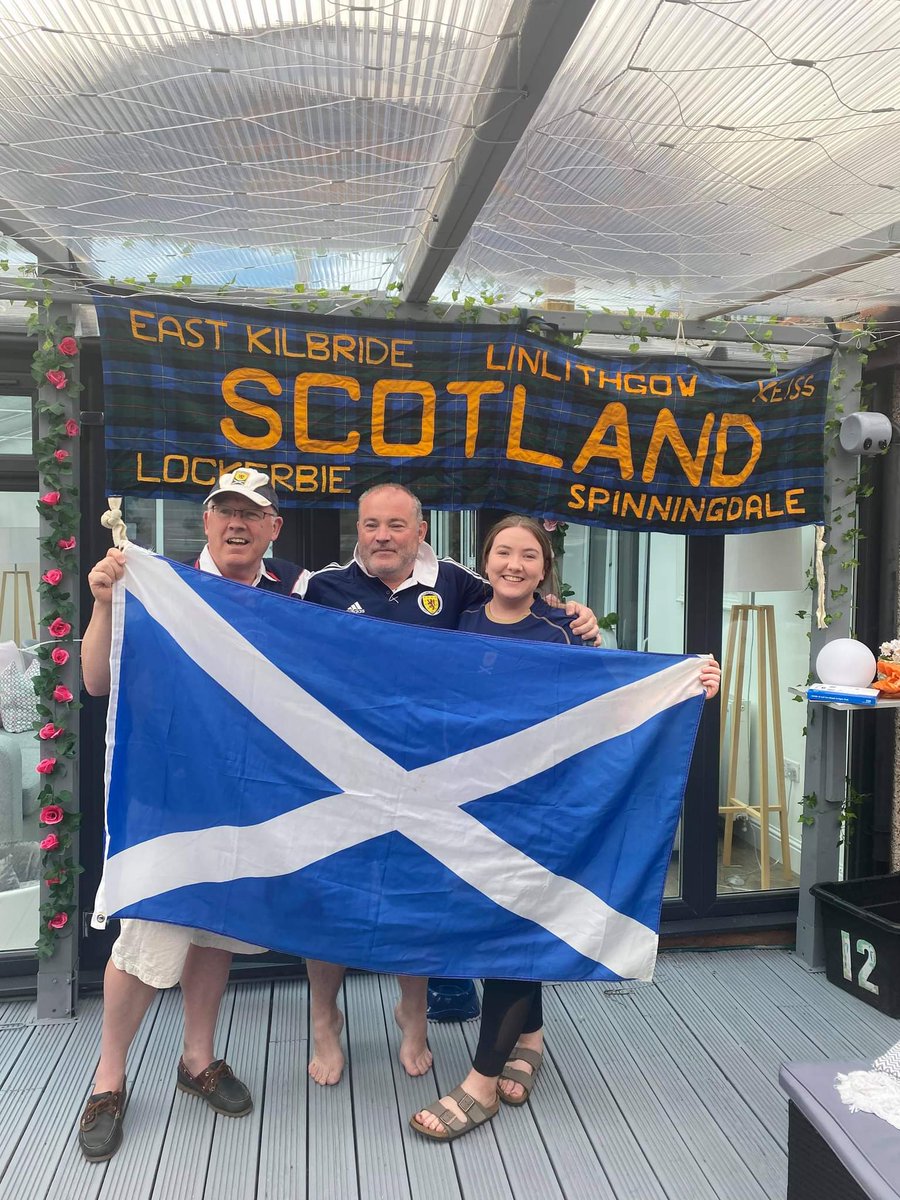 GlennMiller_1's tweet photo. So proud of all the Scottish players tonight..
#ComOnScotland https://t.co/TbzJEp2ofy