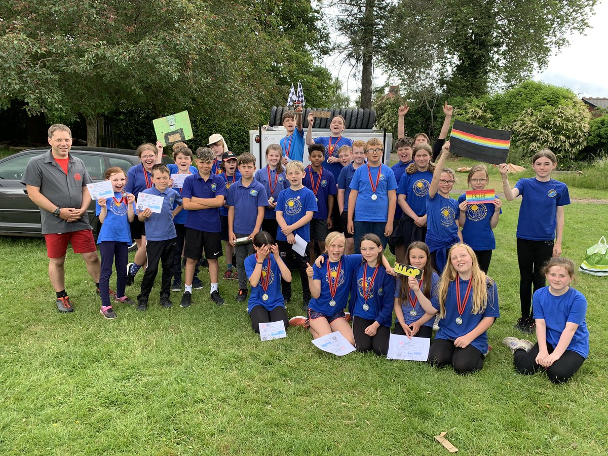 Cantref Primary School tweet media