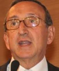 È mancato a 76 anni un campione di giornalismo e di umanità, #Elio #Trifari, che questa Fondazione ha preso per mano fin dai primi passi e guidato e fatto crescere per 8 anni. Già vicedirettore della Gazzetta dello Sport, è stato una guida professionale, culturale e d’amore.