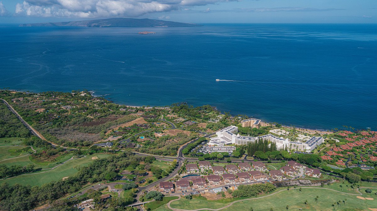 Armstrongbuildr's tweet photo. Happy Aloha Friday Friends!  Don't forget it's Father's Day on Sun.  Shout out to all our cool Armstrong Dads - MAHALO👍🙌😎 https://t.co/0qIA7K7PEo