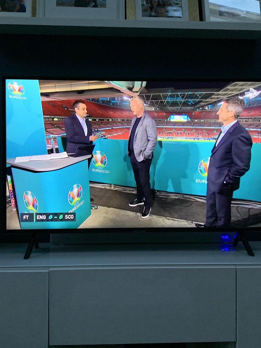 STV really pushing the boat out for a studio in arguably our biggest game of the tournament. #Embarrassed #EURO2020 #ScotlandvsEngland #scotlandfans