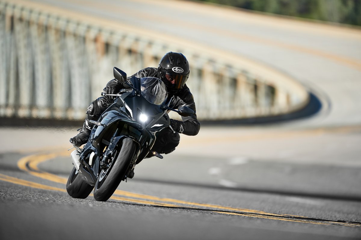MotorcycleShows's tweet photo. Experience and ride the all-new Yamaha YZF-R7 at Progressive IMS Outdoors this tour. 

To Buy Tickets for IMS Outdoors, visit https://t.co/snp0CI0tDR

#ridersunite #IMSOutdoors #motorcycleshows #demorides #ridemotorcycleshavefun #yamaha #r7 #yzfR7 @YamahaMotorUSA @progressive https://t.co/8PyRm4Cusu