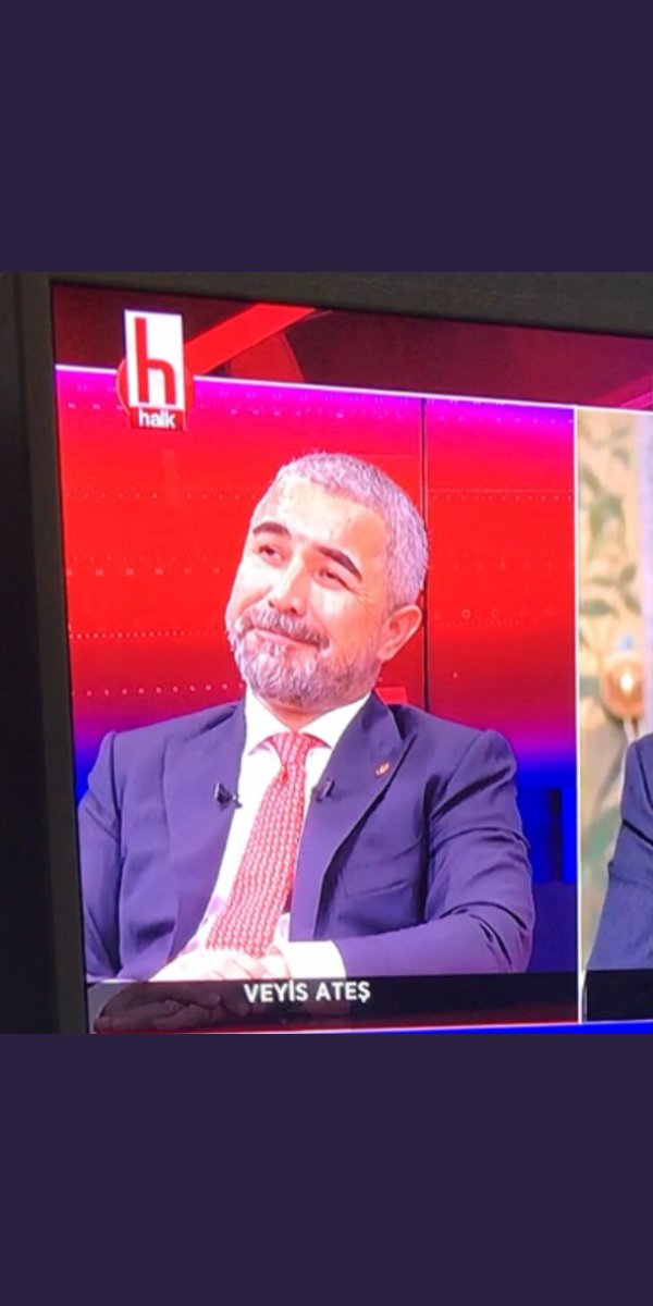 #VeyisAteseSoruyorum bu yüz hiç hayra alamet değil, yine mi osurdun Veyis?