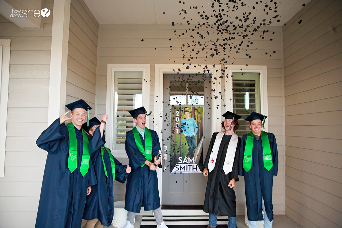 howdoesshe's tweet image. Want to throw an epic party? All you need is a @StaplesStores nearby and these 3 easy items. ❤️ AD howdoesshe.com/how-to-throw-a…

#printpossibilities #learningandworkingstore