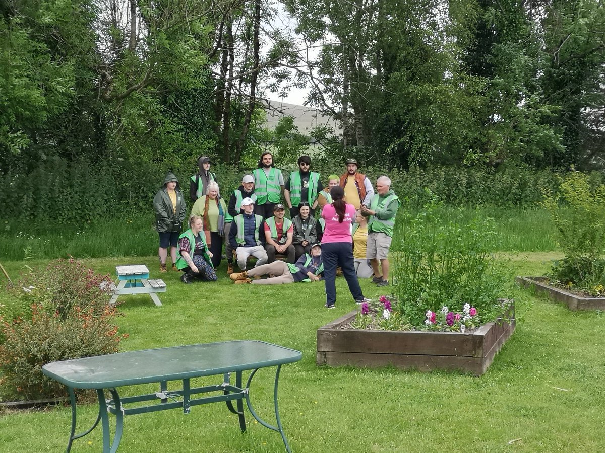JohnWil22364526's tweet photo. It was fantastic to spend the day with the H Factor Sustainable Community team. All 16 x young 18 - 24 year old are a part of the @kickstartscheme. I am always amazed how much young people have to offer. @LynneColston1 #opportunity #youngpeople #support #MakeADifference #hfactor https://t.co/5k0aTf0zPK