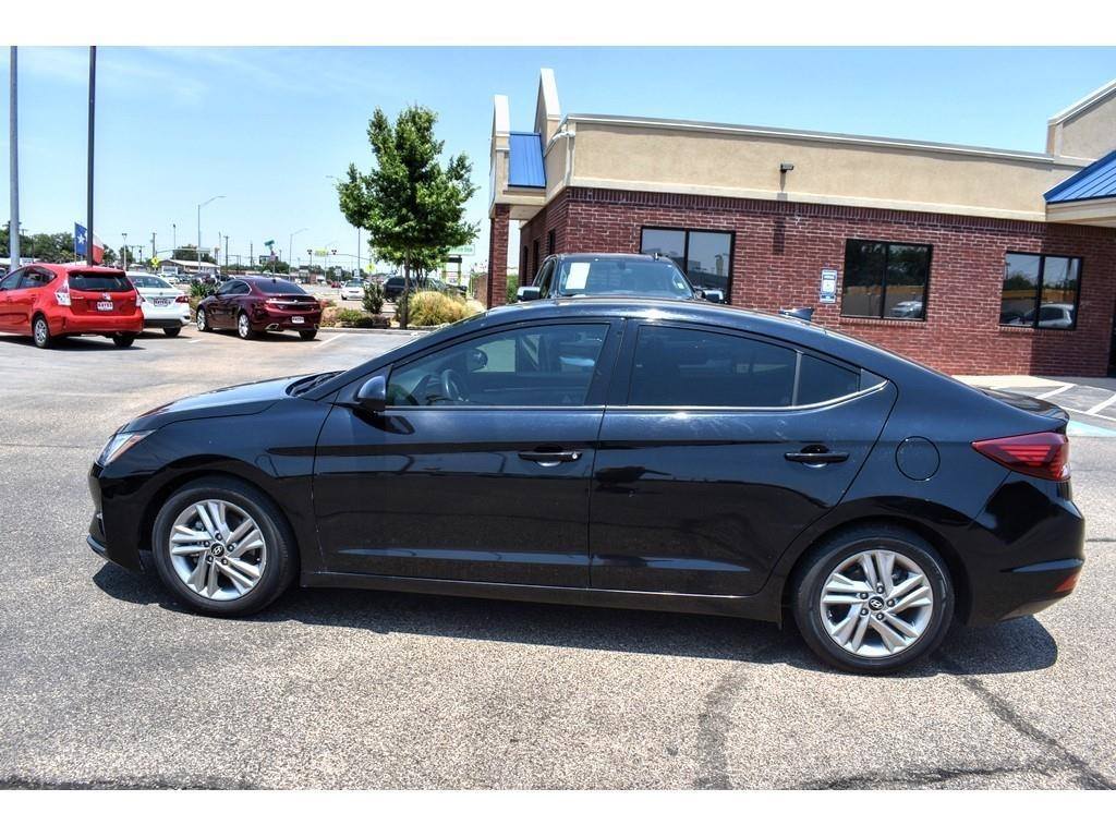 HayesMotorUsed's tweet photo. Our #2019HyundaiElantra will enrich your driving experience with near 37mpg on the open road! Technology, performance, and style make it the whole package💥😍. Safe and efficient, our #Elantra certainly stands out and is an intelligent choice💯!
Website➡️: https://t.co/nYXOw19SXQ https://t.co/4OyolmRix1