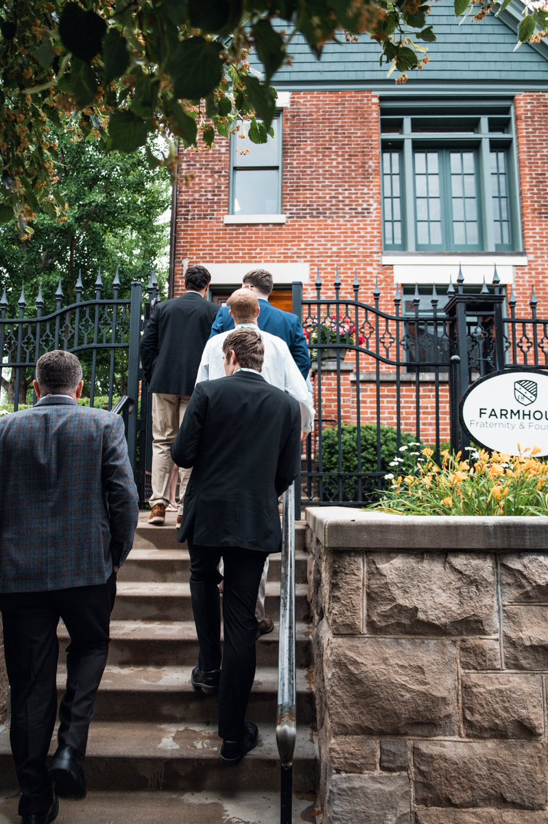 FarmHouse1905's tweet photo. Over the weekend more than 50 FarmHouse men, spouses and staff gathered to hold our 14th Annual Power of 7 Seminar. Highlights included industry leader panels, a visit to Union Station and the opportunity to create mentor and mentee relationships. #FarmHouseFriday https://t.co/4DhYC9C3lT