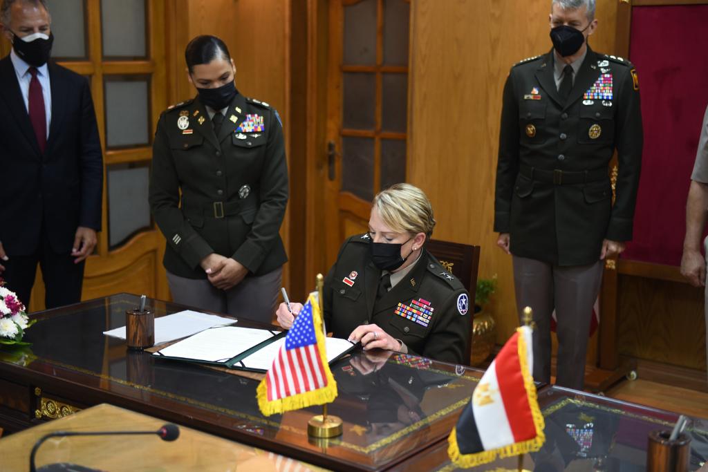DeptofWar's tweet photo. #ICYMI: Egypt officially entered the @USNationalGuard’s State Partnership Program this week! They’ll be partnered with @TXMilitary, strengthening relationships and interoperability: https://t.co/py5VTUg3La.  🇺🇸🤝🇪🇬 https://t.co/0aHlPVY3IU