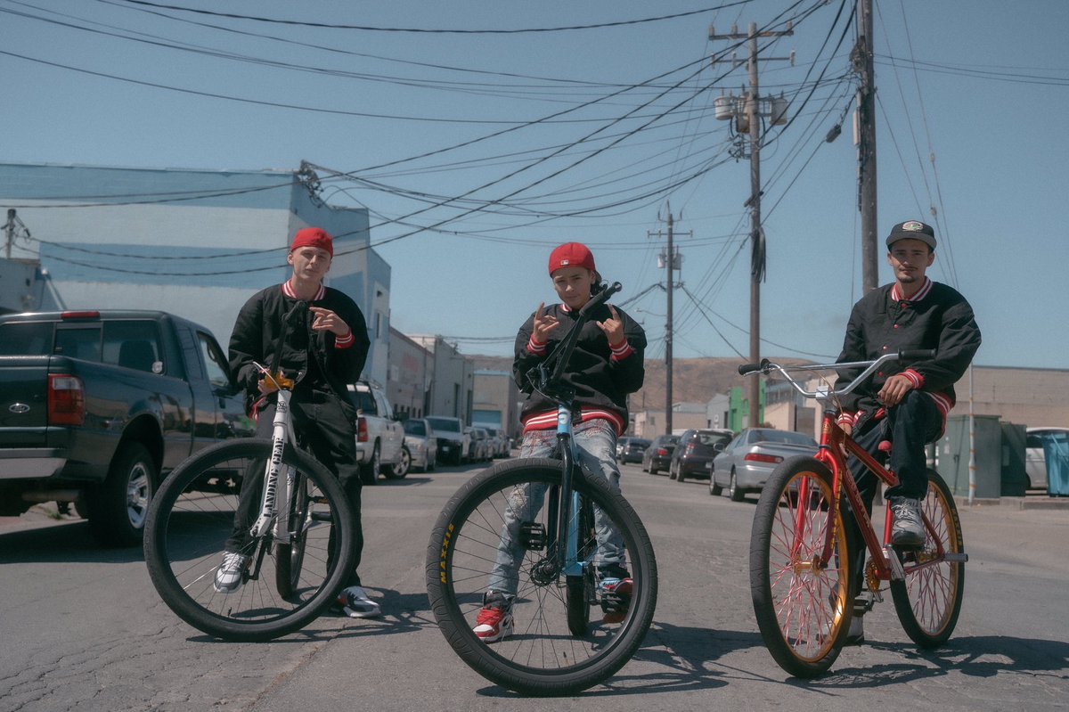 DerbySF's tweet photo. 308 Style Derby Jacket will be available June 19th 

Shot by: @Ernieesto16 
#derbyofsanfrancisco #derbysf #derby #of #sanfrancisco #1472haight #derbyfashion #sf #derbyjacket #Blackjacket #308 #308style #goldinside https://t.co/OLzTy29LbE