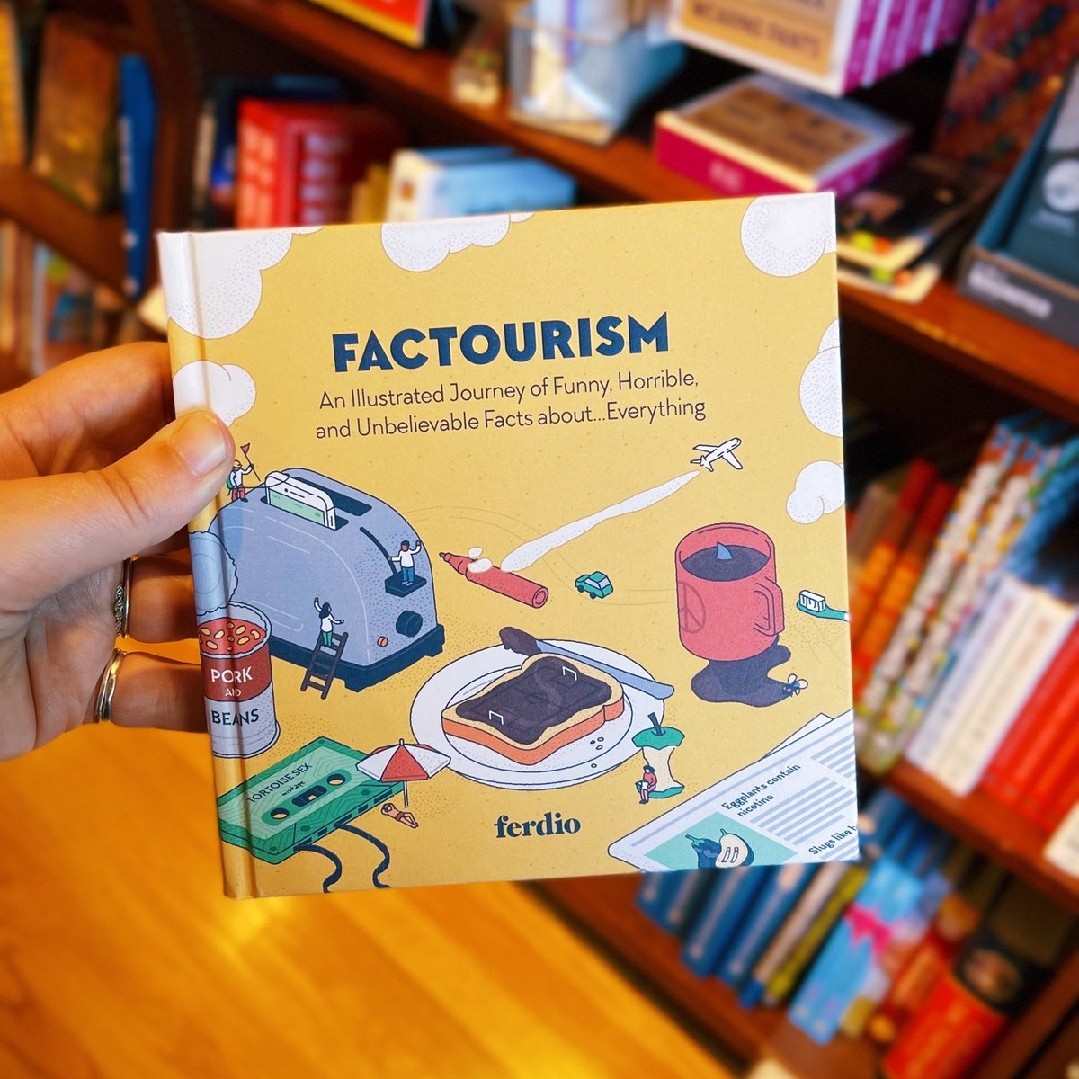 RJ Julia Booksellers tweet media