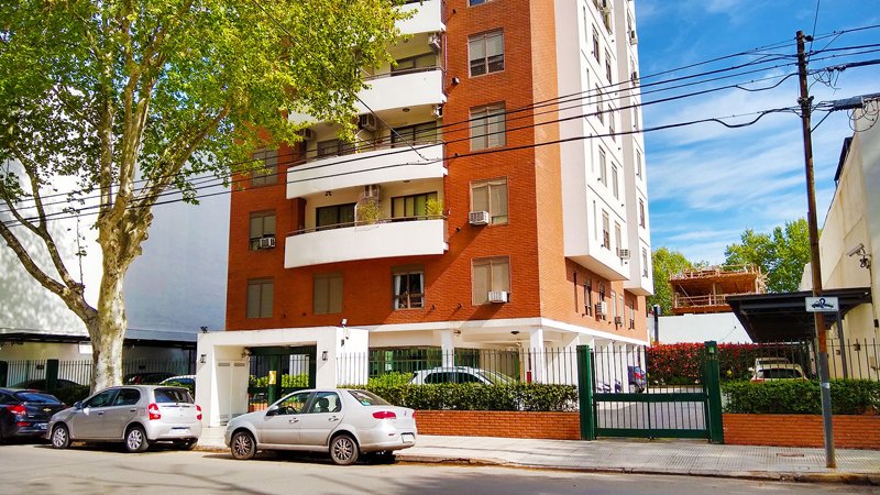 📍 Uriarte 1534

wa.me/5491160239422

👉 Studio en Pleno Palermo, 2 cuadras de Plaza Serrano, piscina, parque, seguridad las 24hs.

#palermo #airbnb #booking #departamento #monoambiente #studio #piscina #alquilertemporario #alquiler

booking.com/Pulse-yQk0d5