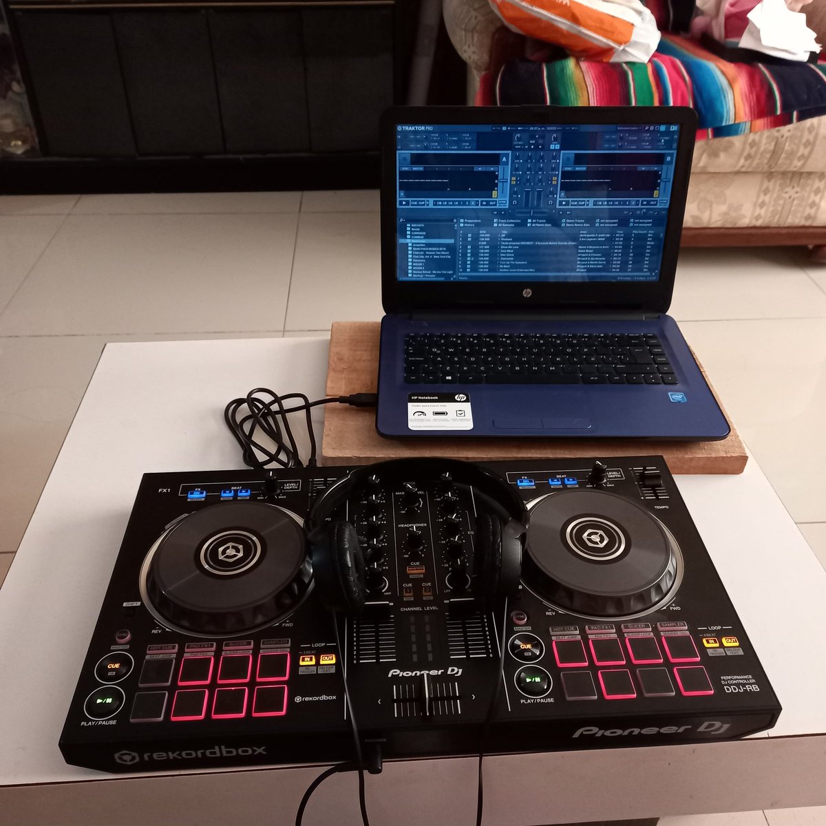 tanisbaute's tweet image. Make your dreams happen 🎧
▫
#conybeatz #ddjrb #dj