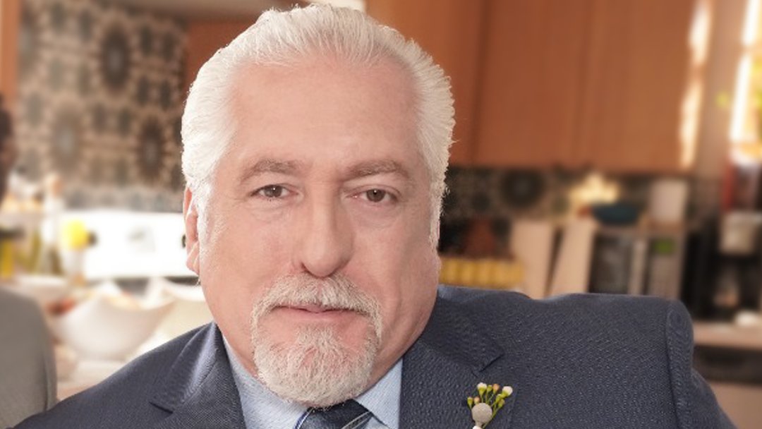 Cada uno de estos papás nos ha dejado una bella enseñanza.😍¿Cuál de estos padres es el que más admiras y más vas a extrañar? ¡Feliz Día del Padre! 
#HappyFathersDay #LSDL #LaSuertedeLoli