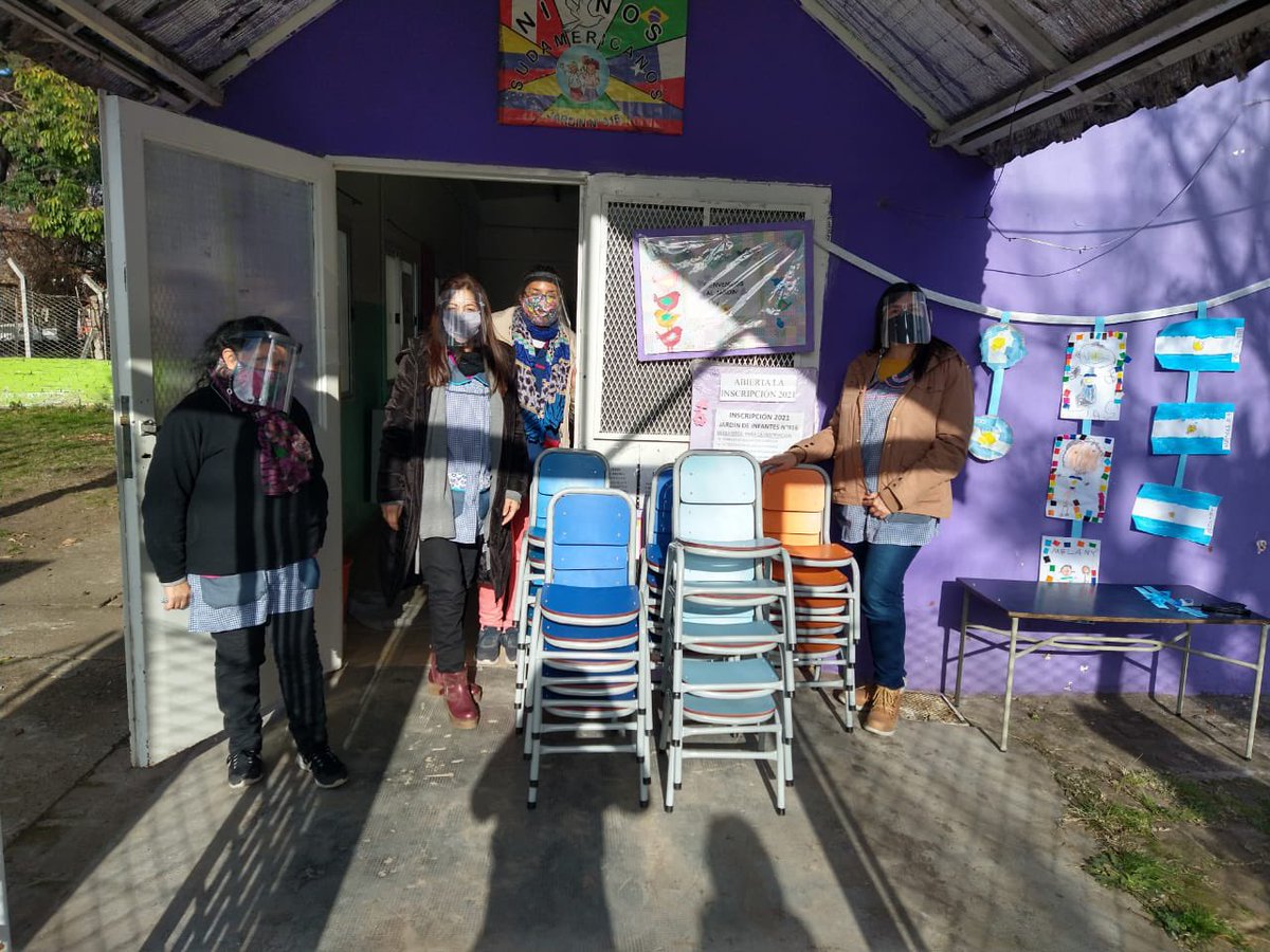 mjcolaci's tweet photo. Entre ayer y hoy, entregamos mobiliario escolar a 18 jardines de infantes de #TresDeFebrero 🪑

• Seguimos 💪🏻 #ConsejoEscolar3F https://t.co/BjIQvUyB7p