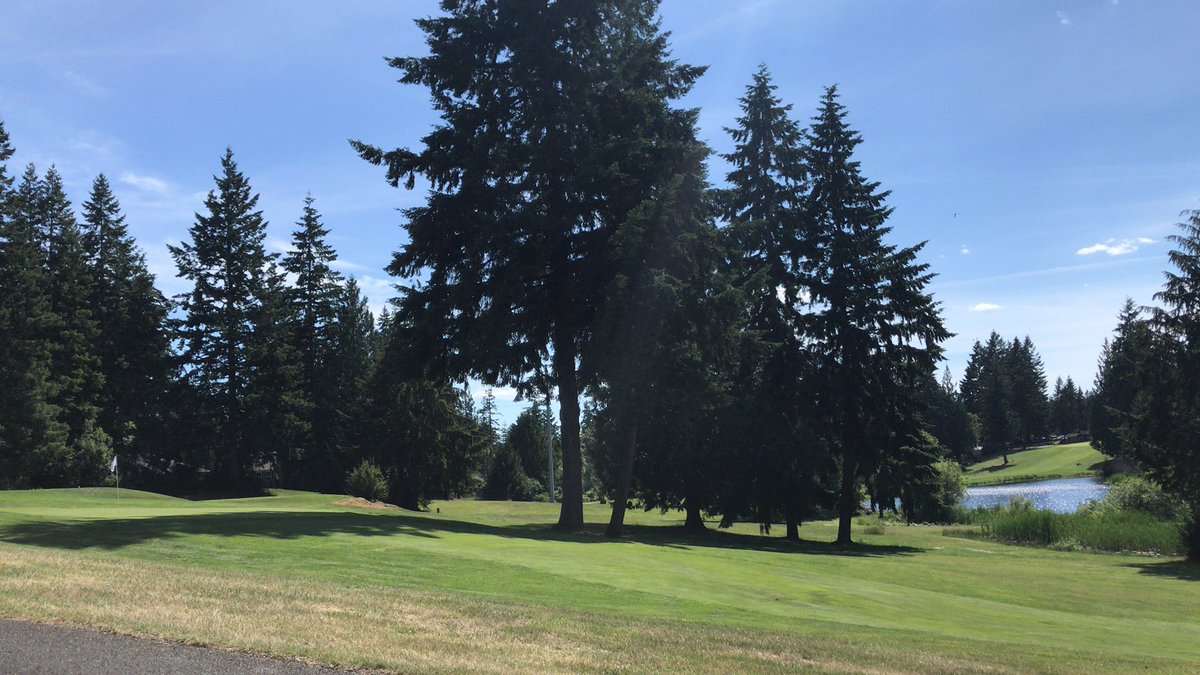 BioHusky2003's tweet image. @Softykjr couldnt pick a better day to play @LLVGCC
