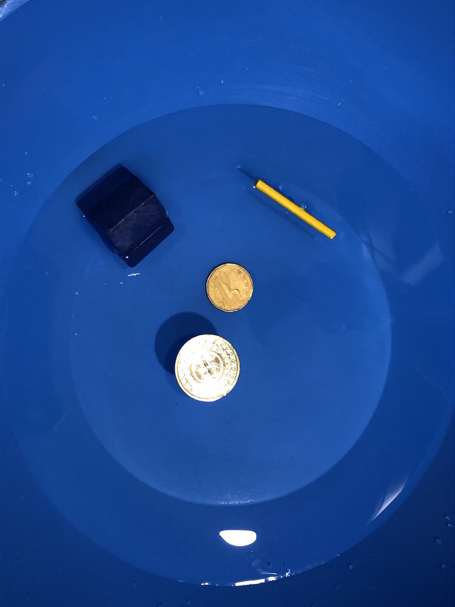 mrs_orchard's tweet image. We had fun with “sink or float” activities the past few days. #FDK #distancelearning #sinkorfloat #tinfoilboat #stem