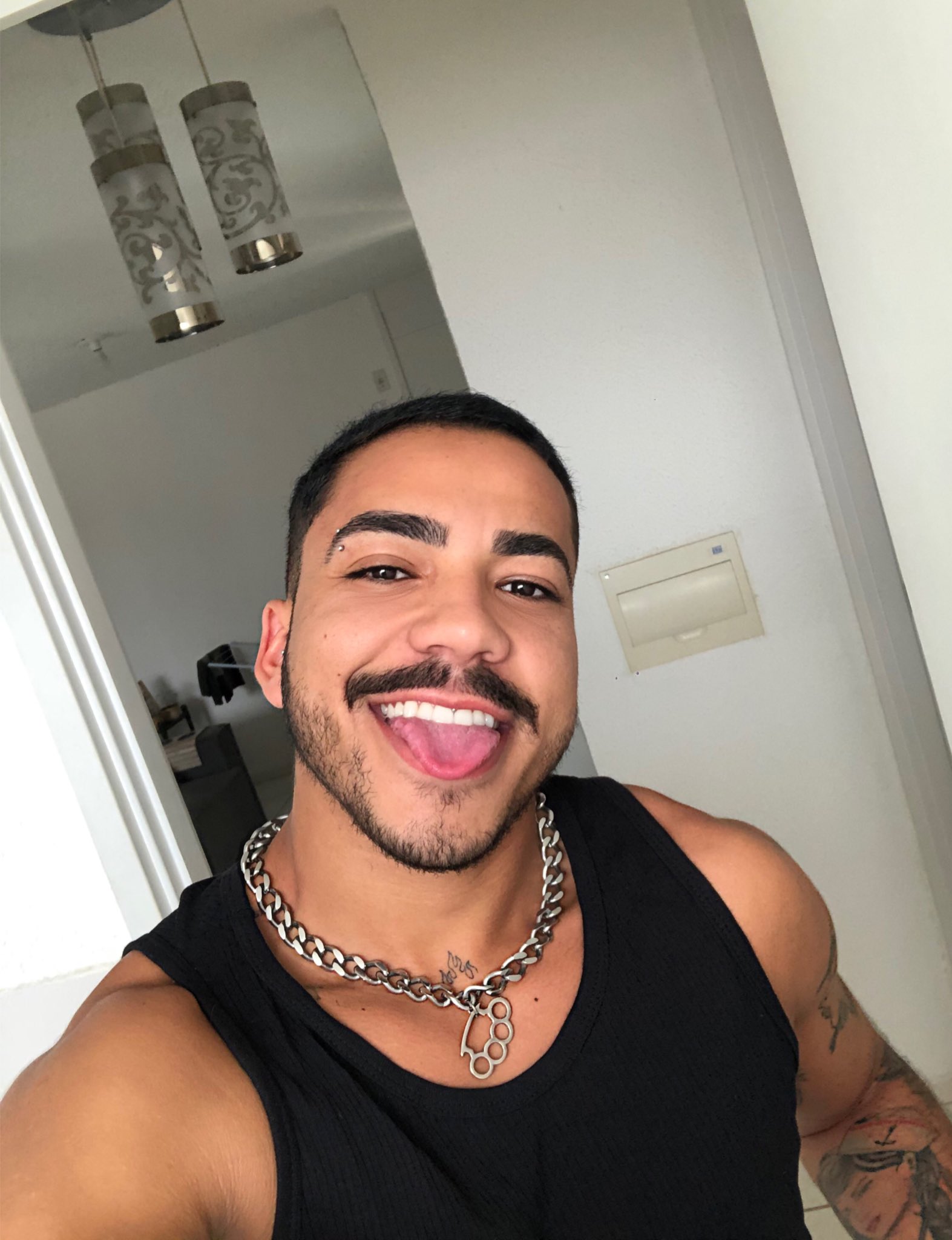 1 pic. O rosto / A rola 🍆
Segue o instagram ✨
.
.
.

https://t.co/lYMdabk30p https://t.co/P7ZzenUwNj