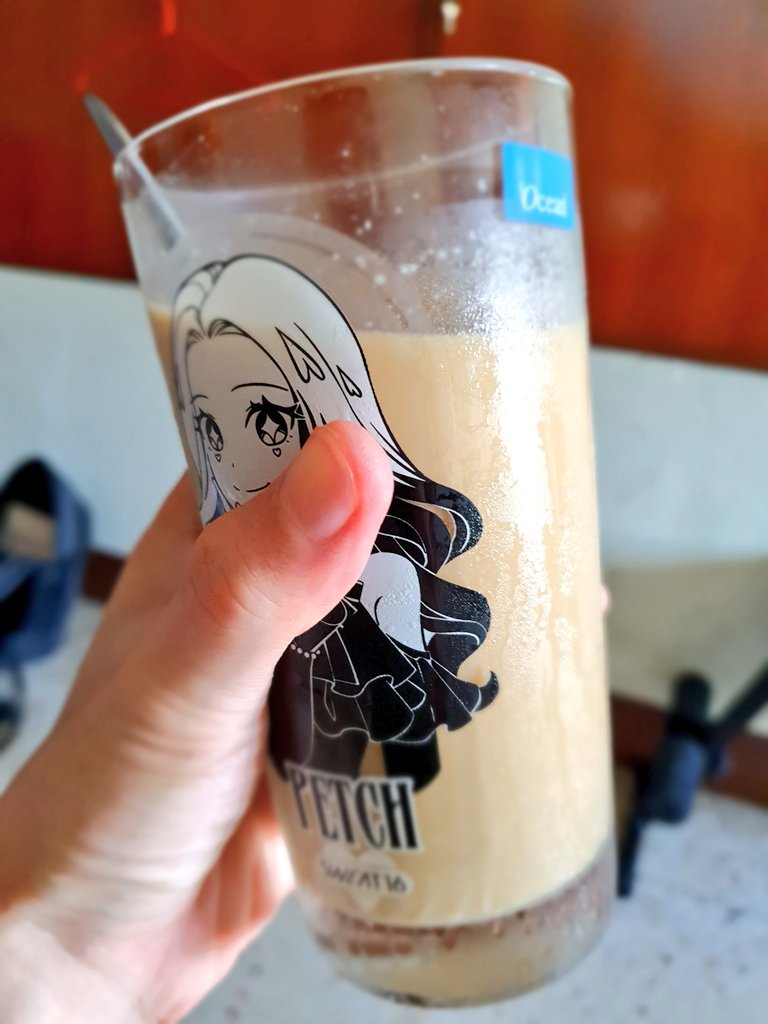 sirnoom's tweet photo. Have a nice day 🥛
#PetchSweat16 https://t.co/cyT3NqAfRp