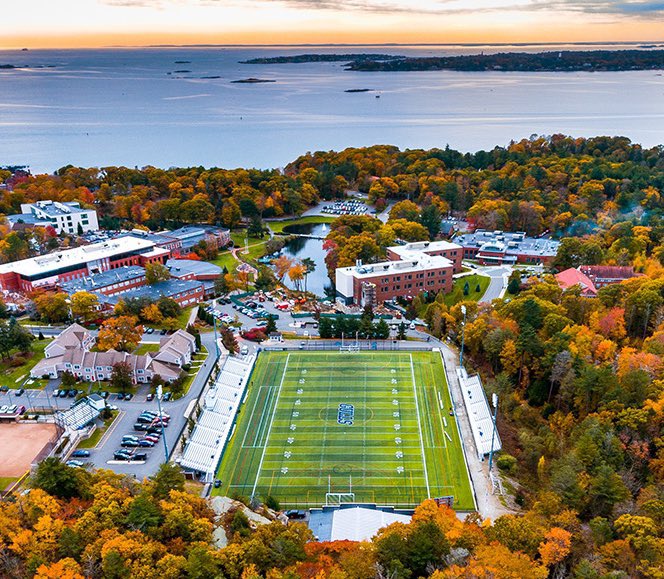 thecfbnetwork's tweet photo. Final 4 (Vote on Twitter and Instagram Stories @thecfbnetwork)

@LinfieldFB vs @EndicottFB 

Who has the better stadium? https://t.co/yayGJAh2Ml