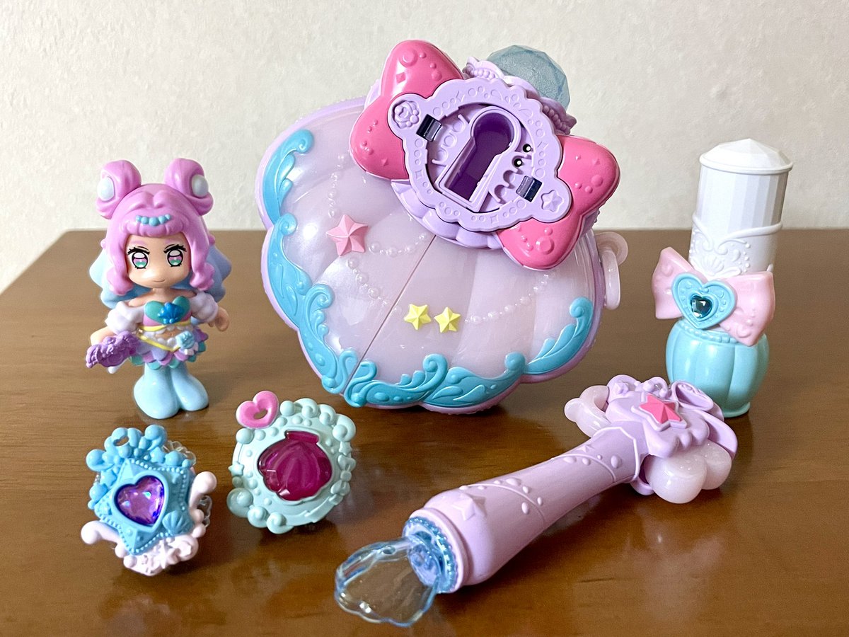 アトア 久しぶりのプリキュア玩具が楽しすぎる ローラの変身が早く見たい キュアラメール トロプリ Precure