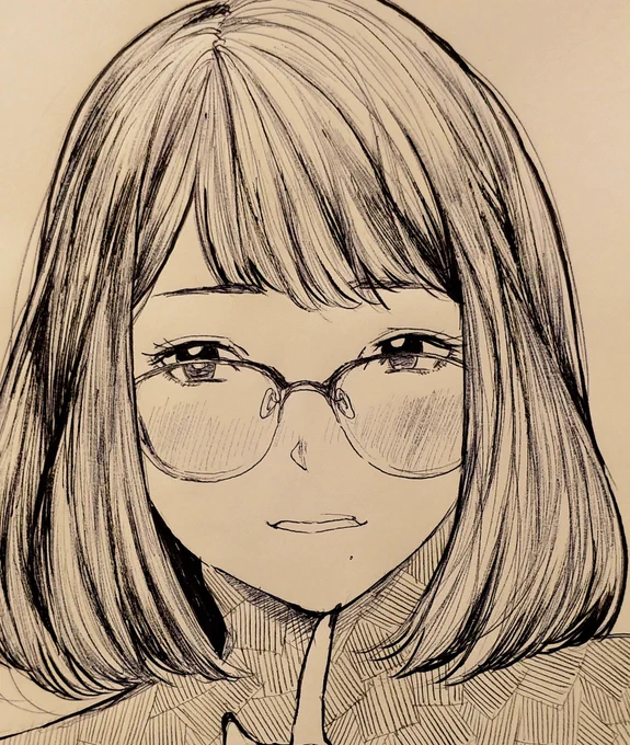 いつから、どういうきっかけで現在のような眼鏡狂人卍という冥府魔道に堕ちたのかは謎である。 