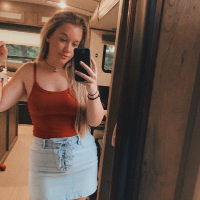 I’m still alive if anyone was wondering 🧡

 #NewProfilePic