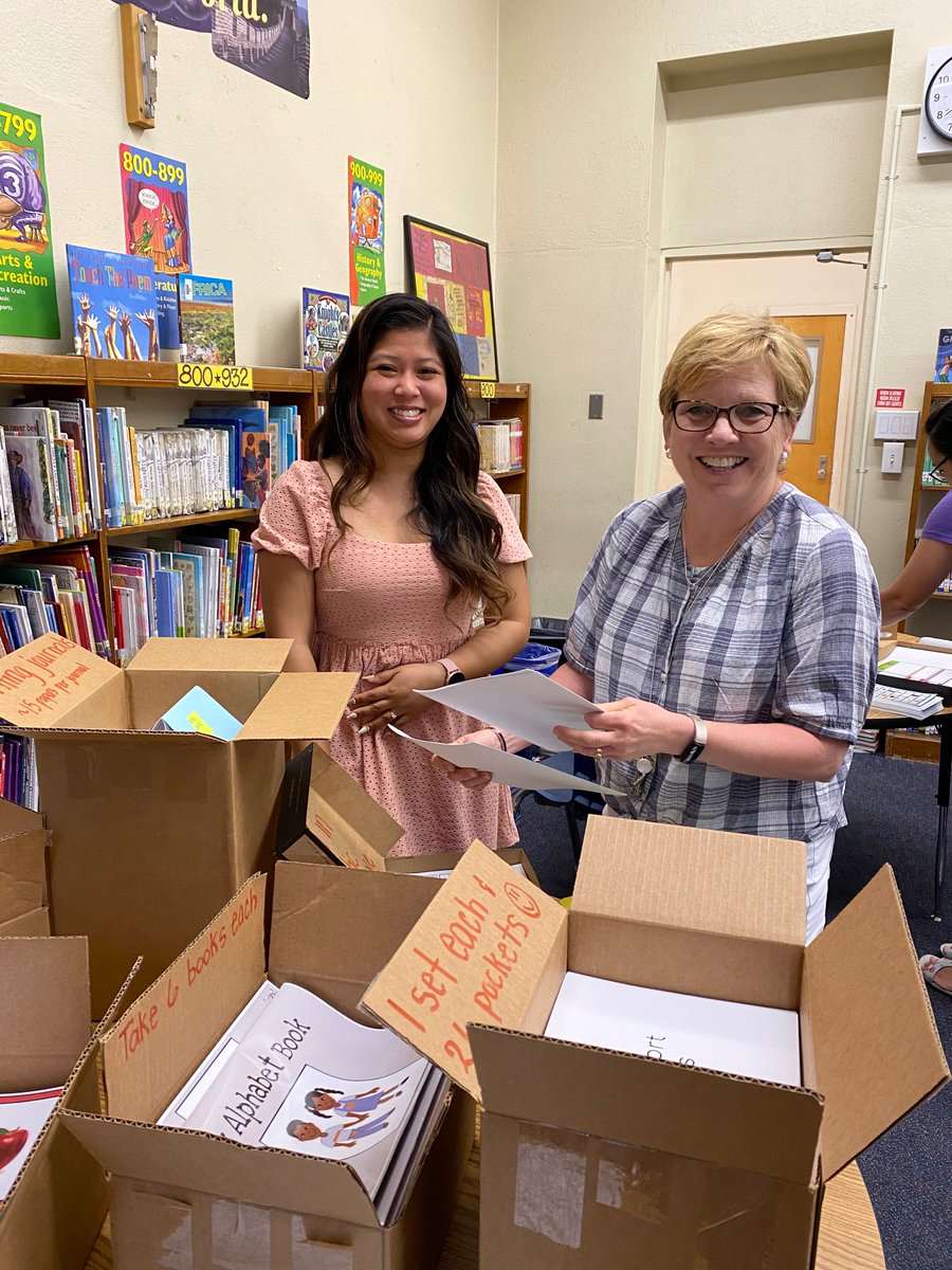 KathyBrownRR's tweet photo. Day after school is out and what do I see?  Dedicated K-2 @whittierLBUSD  teachers and Reading Recovery teachers participating in a PD session #make&amp;take #literacycoaches #goodfirstteaching #proudtobeLBUSD 📚📓🍎🍏 https://t.co/N7FSkZTE2U