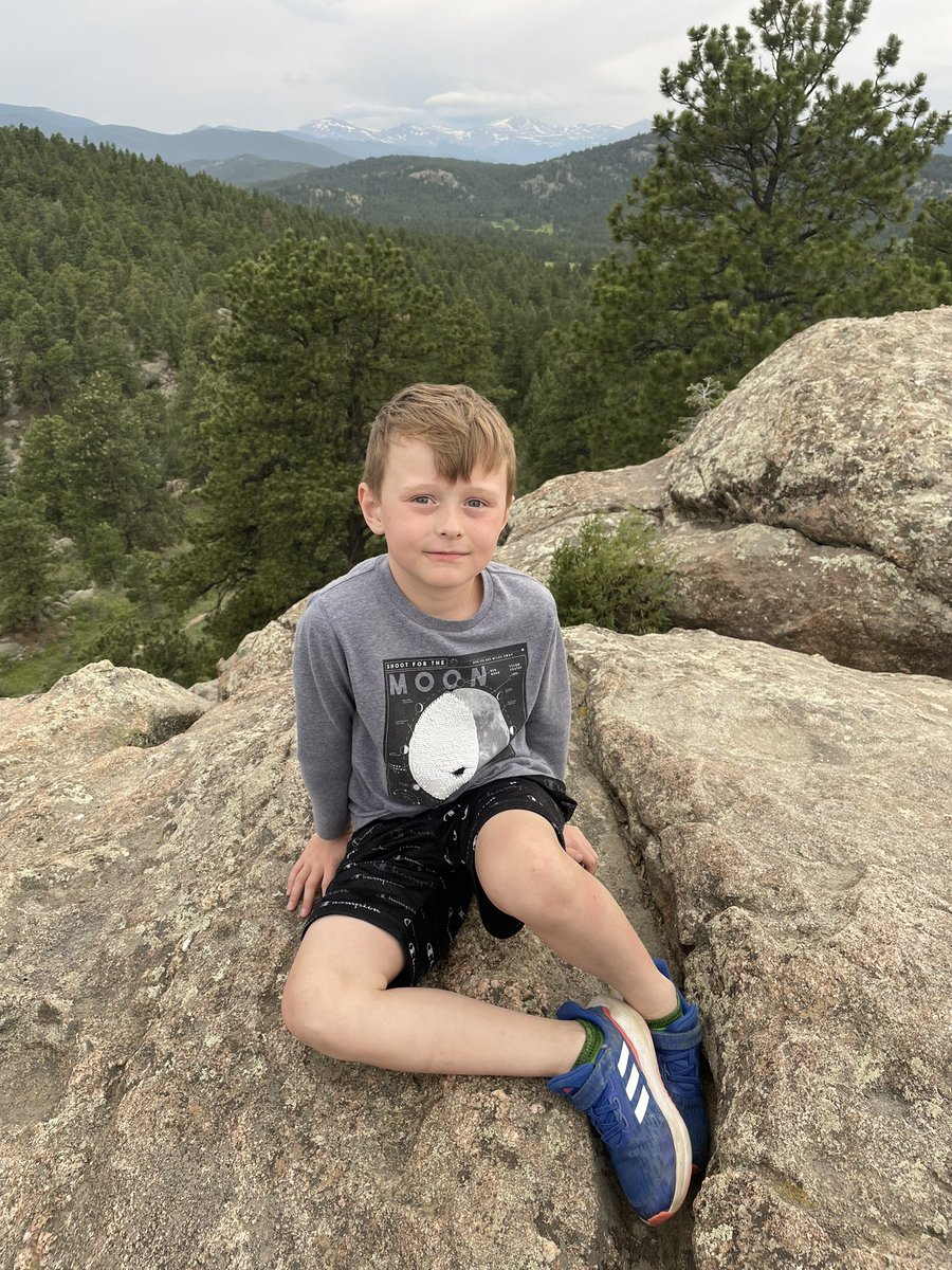coe_travis's tweet photo. Gavin and I taking a short hike after watching Corbin play basketball. https://t.co/uFI2ozQJsU