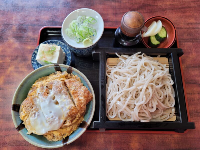 oyalun_oyalun's tweet photo. こんにちは！#おやらん です！
#栃木県小山市 のリアルな #ランチ 情報を発信していきます♪

本日ご紹介するのは「#寿賀川」さん！

『昭和の面影を残すお蕎麦やさん』が載ったブログも併せてどうぞ！

Naoさんの投稿です♪

https://t.co/4iSrgeaWaI

食べたい、行きたいなという人はRTしてね！ https://t.co/TnwxKjQRlW