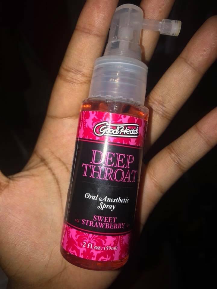 therealhopechi1's tweet photo. I just bought this spray who can i try it on first 👅💦 DMS OPEN https://t.co/9comE8Jwy2