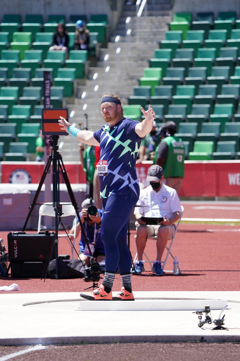 HE DID IT!!!!! <a href="/RCrouserThrows/">Ryan Crouser</a> sets a pending WORLD RECORD in the men's shot put at 23.37m/76-8.25!!!!! #TrackFieldTrials21