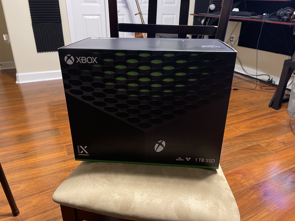 Thanks <a href="/mattswider/">Matt Swider (The Shortcut)</a>! Picked up this beauty from Best Buy today!
