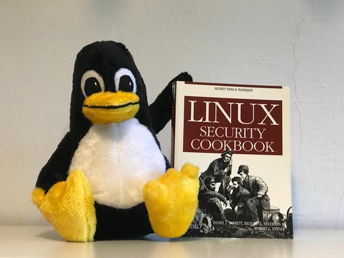 LINUX PICTURES E4NhtWyWEAAjLbj?format=jpg&name=small
