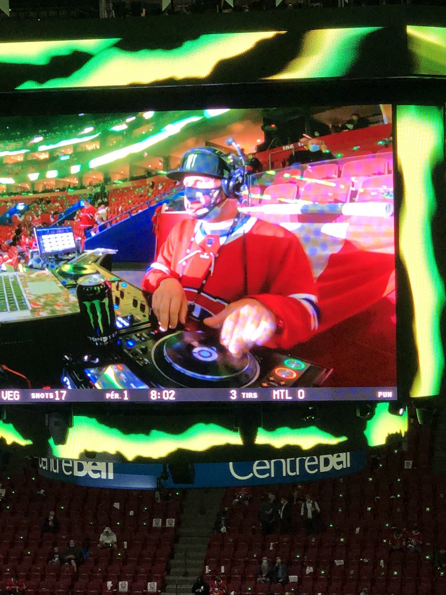 YULAOG's tweet photo. Bonkos...@CanadiensMTL #gohabsgo #HabsvsKnights the DJ is now getting double time for OT. #flatfootedfluery @BWildeMTL @NHL @Seabass36 #KKforthewin https://t.co/wT2rCS9o2H