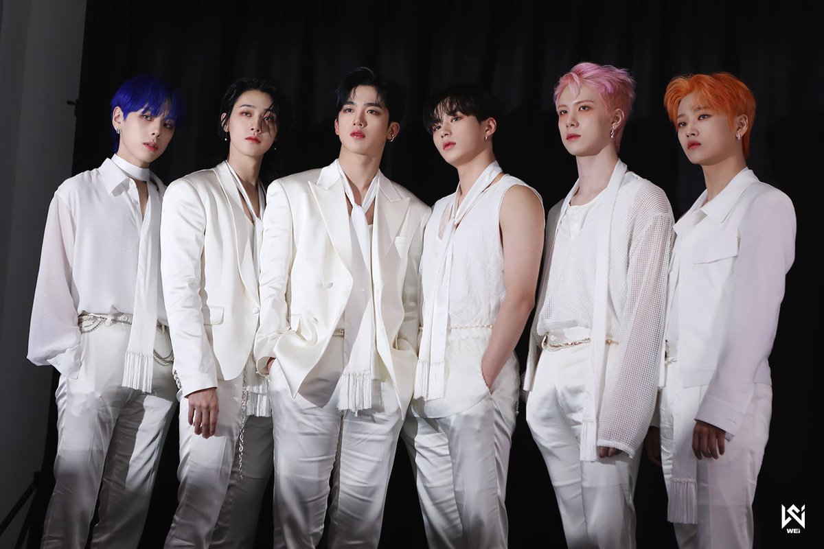 [ 📆 ] #WEi Schedule Today

Show! Music Core
🕒 3.25 PM KST

Streaming Link:
🔗 onair.imbc.com (LOGIN)
🔗 twitch.tv/noctaq/
🔗 twitch.tv/snlive1

#KIMYOHAN #김요한 #위아이 #위아이김요한 @WEi__official @WEi__member