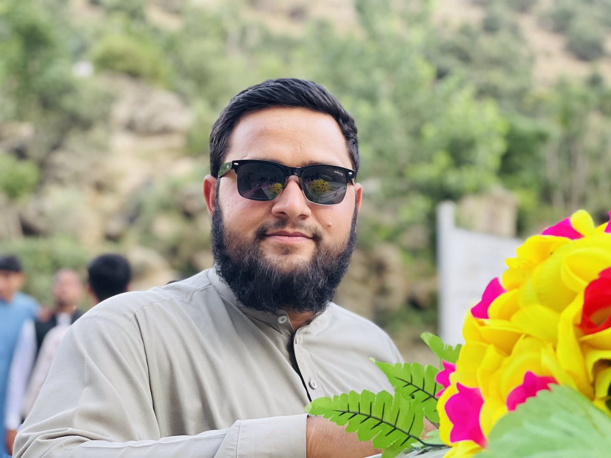 saeed_pacha's tweet photo. رنګونه https://t.co/gGmgXhwory