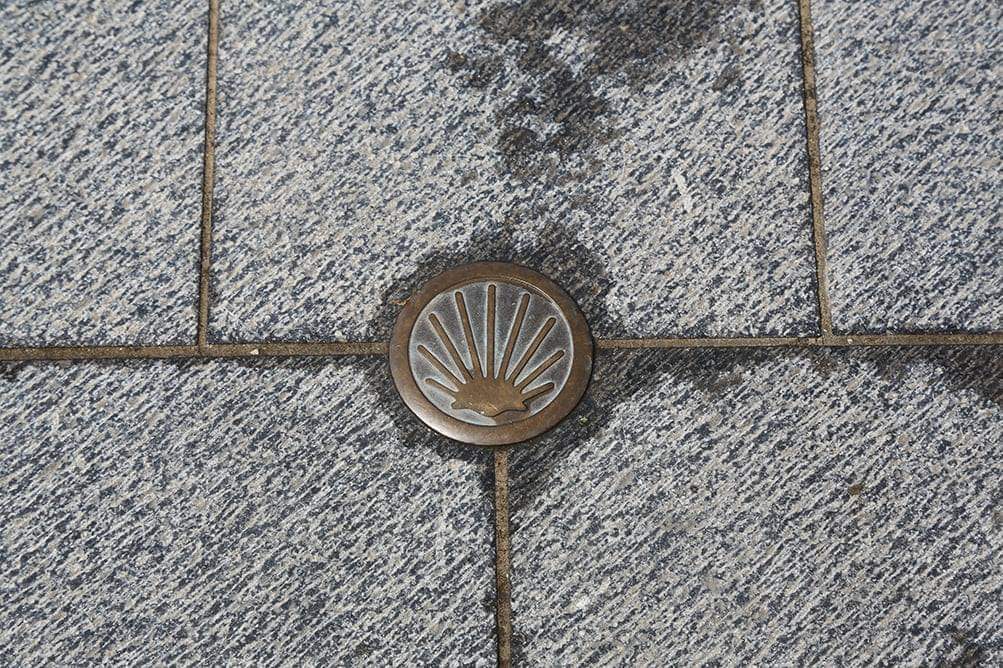 Magnifique balade ensoleillée ce vendredi 18 juin sur le chemin de Compostelle organisée par l'Office de Tourisme en partenariat avec l'association Wasquehal Marche en compagnie d'une vingtaine de participants.