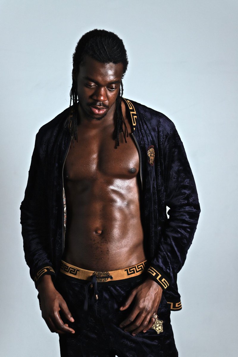 Our awesome photography and videography studio hire discount is now LIVE! Find out more at buff.ly/3zvggPu 🎥 📸 📷  (Caleb Kayembe shot at Big Jam)