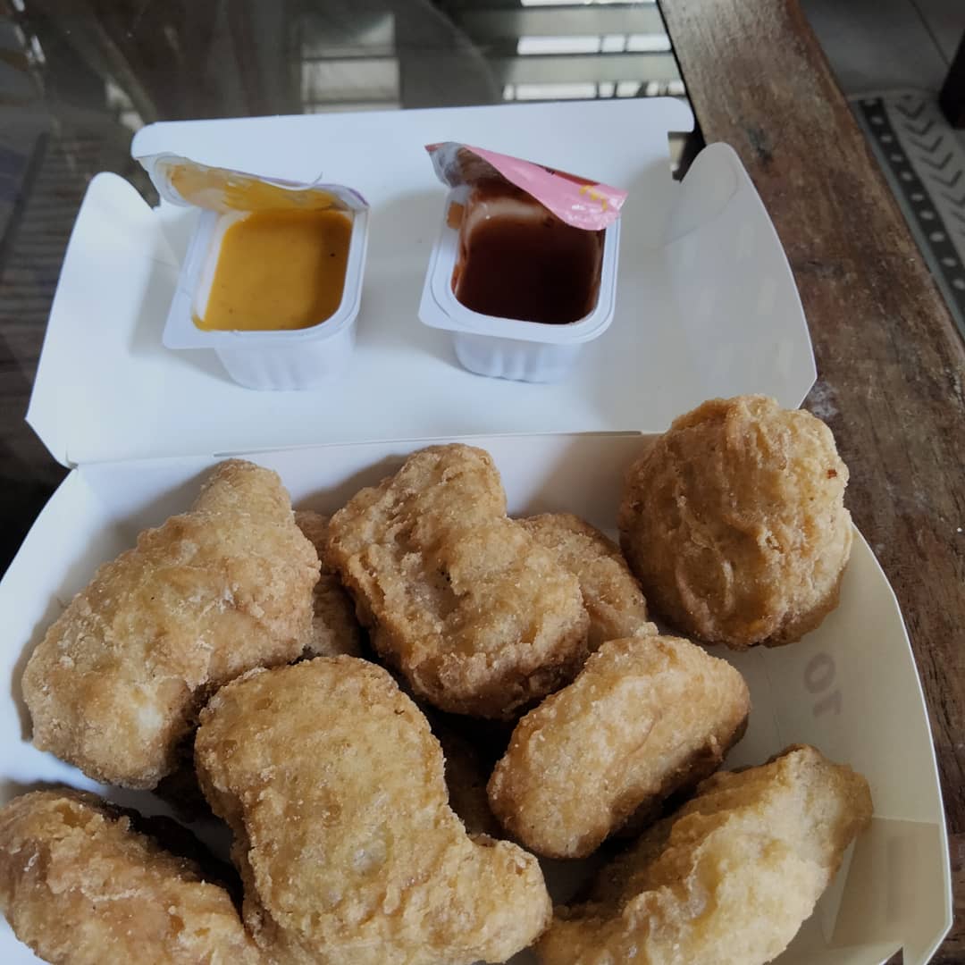 bighittrash2's tweet photo. @McDo_PH also got mine one day late today! but the sauces are bussin! and recycled the stuff HAHAHHA https://t.co/8iwr3qPyqS