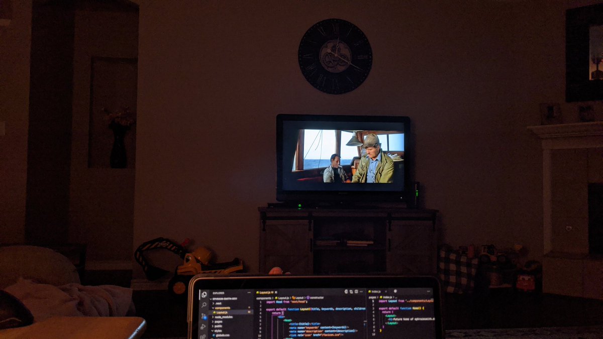 ephraimjsmith's tweet photo. after midnight on a Friday night and cant sleep..  might as well "Jaws" it up and throw down some code on the new site⌨️ #software-life
@nextjs_ by @vercel https://t.co/WDGkiKXloM