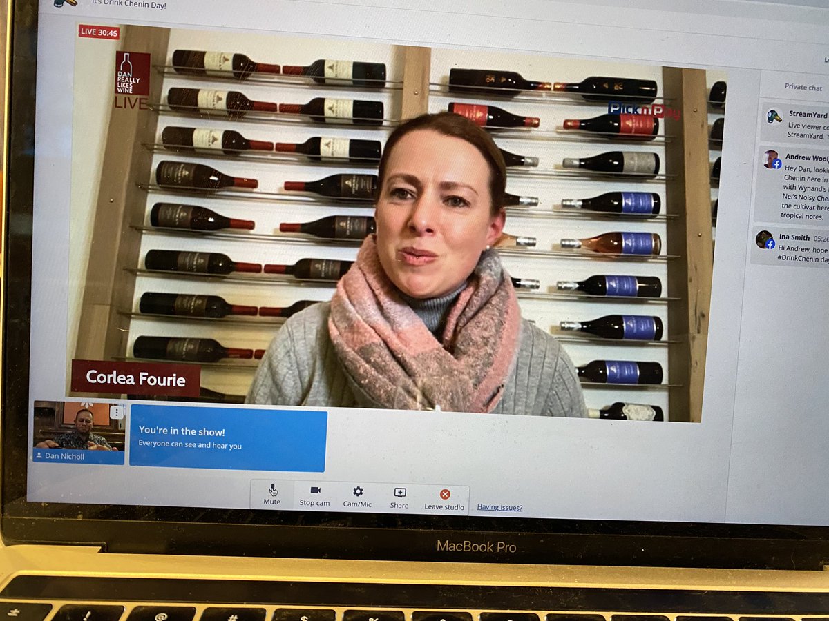 danlikeswine's tweet photo. The build-up to #DrinkChenin Day with @CheninBlancSA on #DRLW, with some stellar guests including @bosmanwinemaker from @bosmanwines, David from @DavidandNadia, @OpstalAttie from #Opstal, and Tyrrel from @JoostenbergWine. Here’s Thursday’s live show: https://t.co/o4JG6xz9Ol. https://t.co/94ZORnoQF9