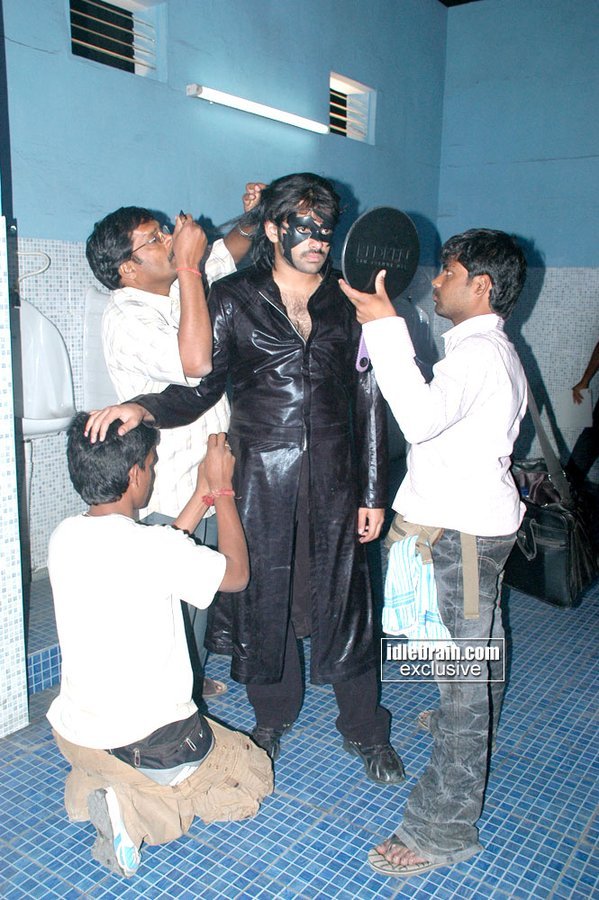 dipankarsayz's tweet image. Ustaad @ramsayz in #Krishh Costume #READY 🤟

#13YearsForREADY #RAmPOthineni