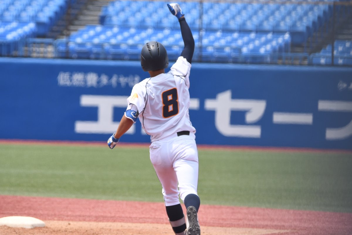 Akira しばらくお休みらしいです 21 6 8 第70回全日本大学野球選手権 和歌山大 柏田 樹外野手 和歌山商 九産大 渡辺から4回にホームラン 延長10回タイブレークサヨナラタイムリー内野安打