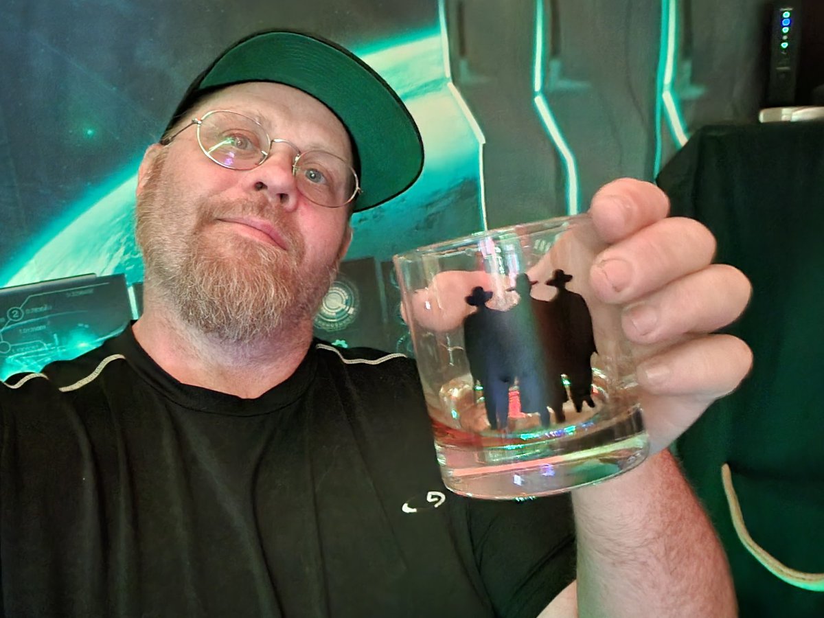DrChaoss's tweet photo. Cheers #chaotics that was a fun assed stream thank you all for the massive support!! 
See you Monday for some Deep Dub and Chill!
#DrChaossPhD #cyberpunk #cybergoth #futurebass #industrialmusic #twitchtv #twitchaffiliate #ebm #futurepop #cyberpunk2077 #DJsOfInstagram https://t.co/4yhZaZpn5V