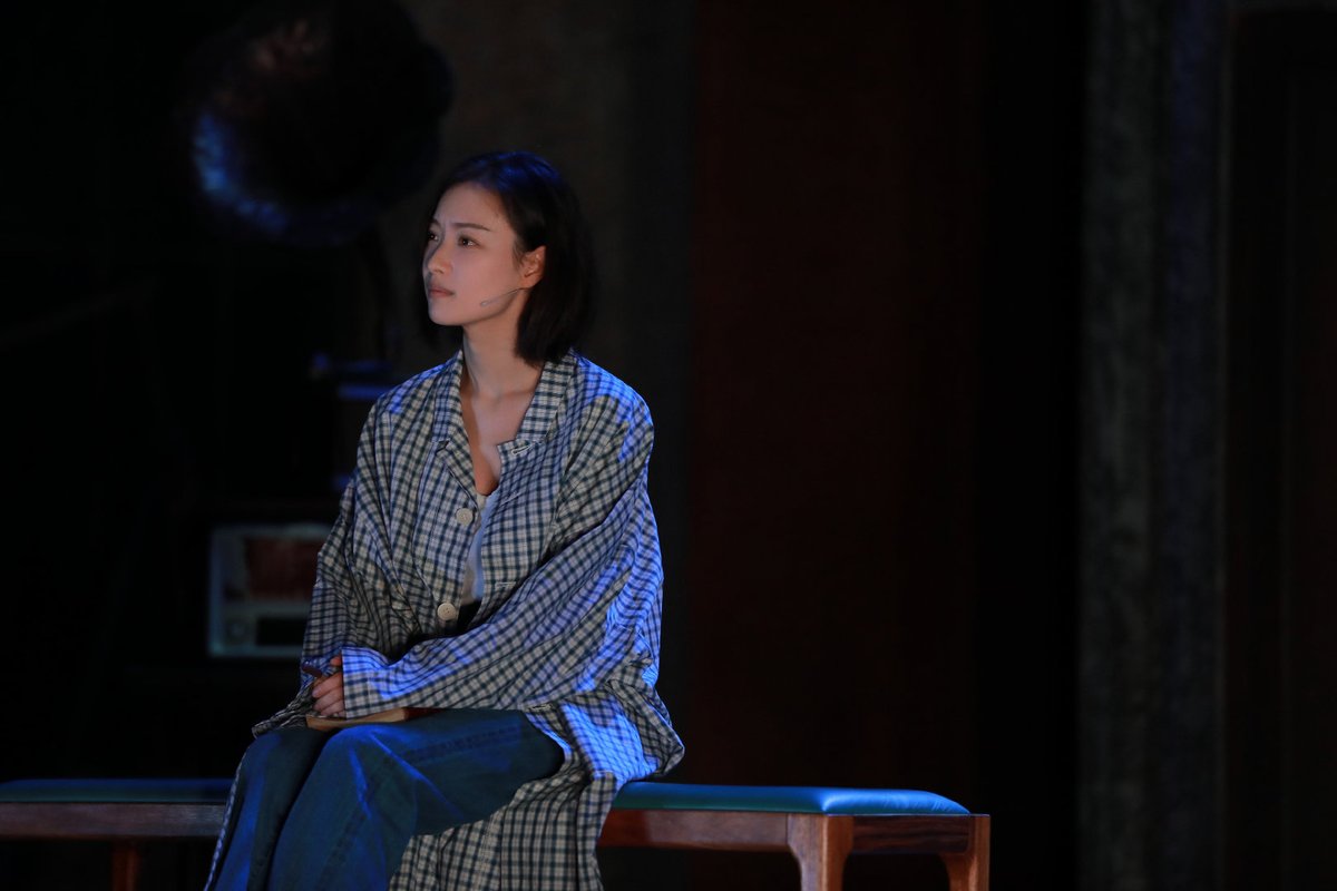 cdrama_update's tweet photo. 210619 #NiNi Studio weibo update
More pics - https://t.co/x3dbQiUiXc
#NiNi #倪妮
#幺幺洞捌 #OneOneZeroEight
#倪妮话剧幺幺洞捌 https://t.co/6fSHL9aKWH