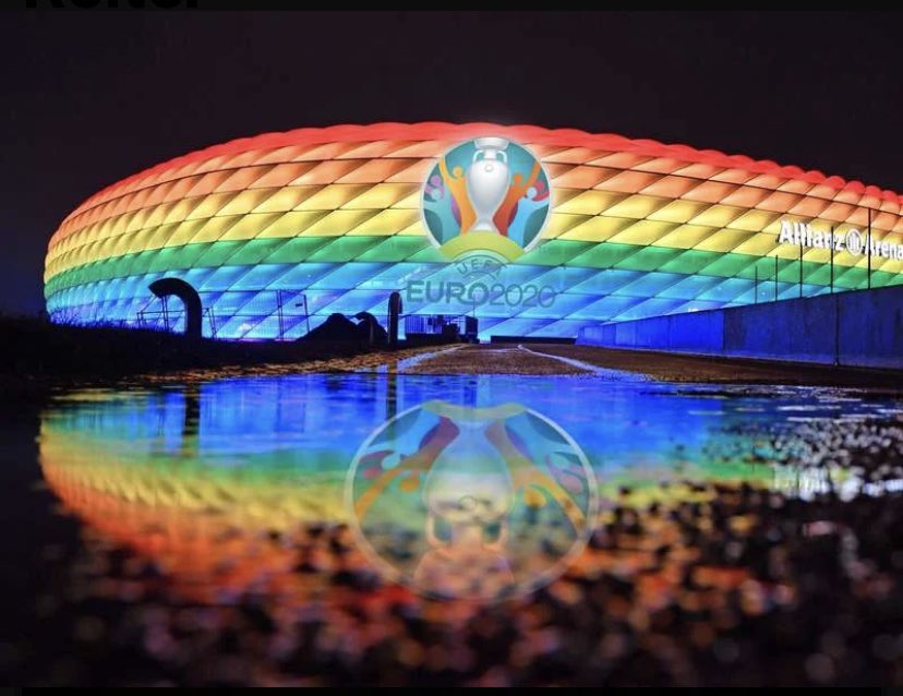 🇩🇪🇭🇺 oder 🌈? Münchens Stadtrat fordert für das deutsche EM-Spiel am Mittwoch gegen Ungarn, dass das Stadion in den Regenbogen-Farben leuchte. Als „sichtbares Zeichen der Solidarität mit der LGBTI Community in Ungarn“, die unter Orbans verschärfter homophober Gesetzgebung leidet.