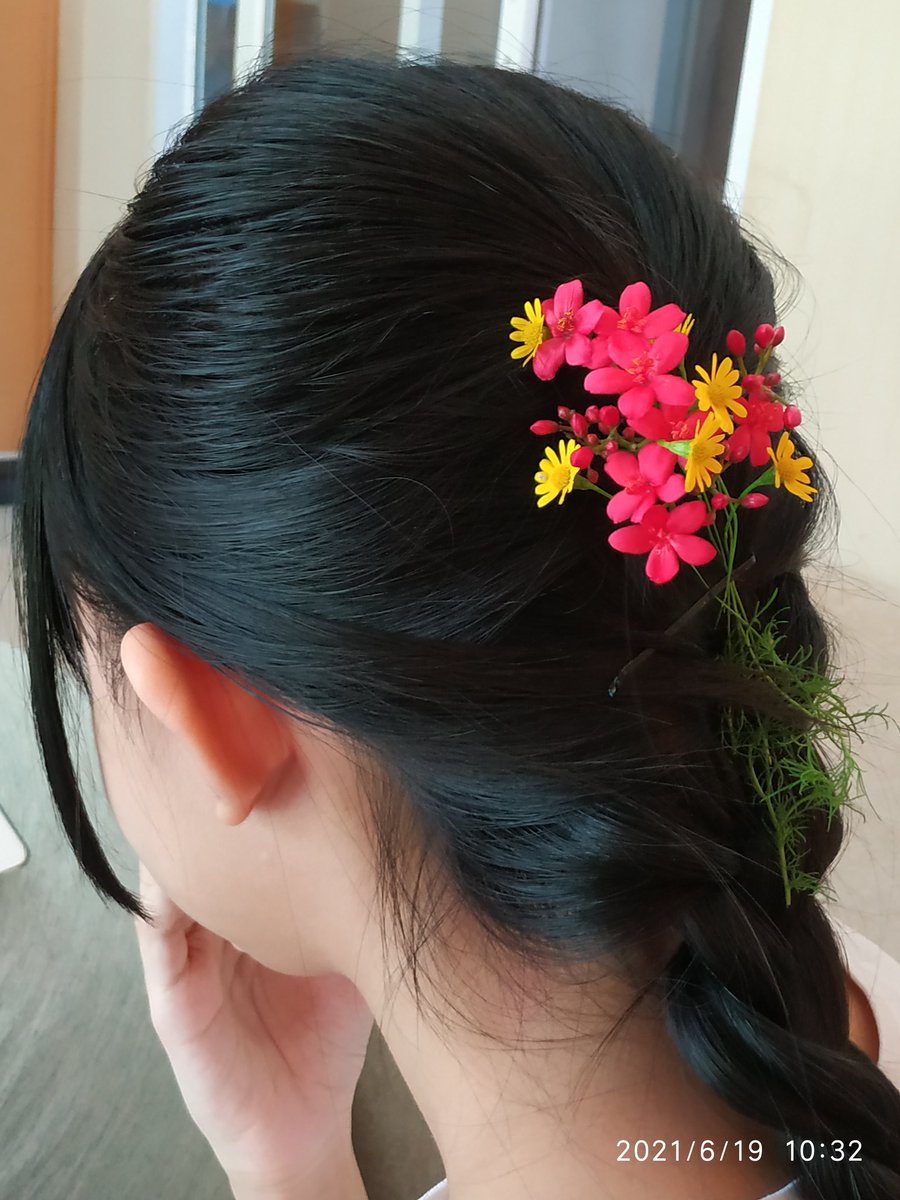 seinn_le's tweet photo. Happy Birthday to Amay Su ♥️
#June19FlowerStrike
#FlowerStrikeMyanmar
#HappyBirthdayAmaySu
#အေရးေတာ္ပုံ_ေအာင္ရမည္ https://t.co/QANLvlnB9d